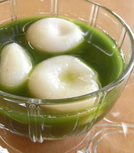 アイス抹茶シロップ白玉だんご