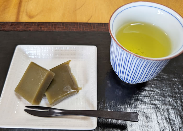 御堀堂の抹茶外郎